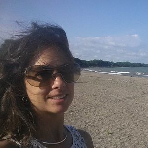 Meet your Posher, Elizabeth